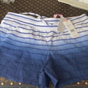 Vineyard Vines stripped shorts NWT size S